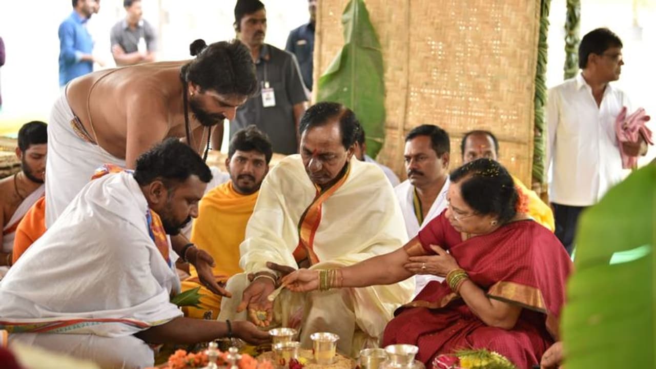 మరో యాగాన్ని తలపెట్టిన సీఎం కేసీఆర్ మరో యాగాన్ని తలపెట్టిన సీఎం కేసీఆర్