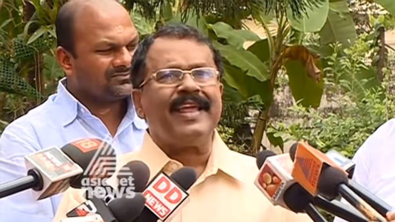 നിയമപരമായ പോരാട്ടം തുടരും; ശബരിമയിൽ നിരോധനാജ്ഞ അനാവശ്യം : പി. എസ്. ശ്രീധരൻപിള്ള നിയമപരമായ പോരാട്ടം തുടരും; ശബരിമയിൽ നിരോധനാജ്ഞ അനാവശ്യം : പി. എസ്. ശ്രീധരൻപിള്ള