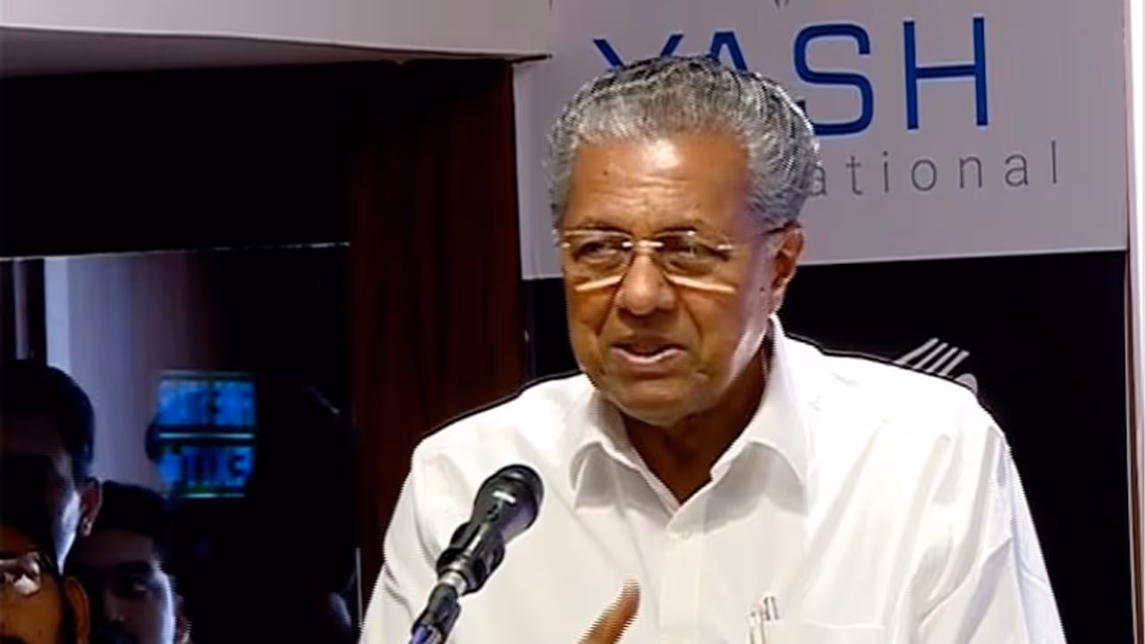 Sabarimala not Stalin's Gulag; it's execution of SC order: Pinarayi Vijayan