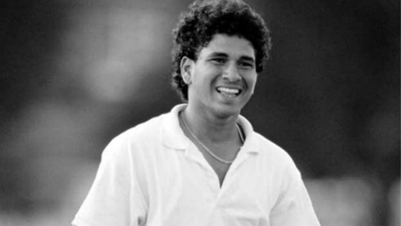 ವಿನೋದ್ ಕಾಂಬ್ಳಿ ಟ್ರೋಲ್ ಮಾಡಿದ ಸಚಿನ್ ತೆಂಡುಲ್ಕರ್! ವಿನೋದ್ ಕಾಂಬ್ಳಿ ಟ್ರೋಲ್ ಮಾಡಿದ ಸಚಿನ್ ತೆಂಡುಲ್ಕರ್!