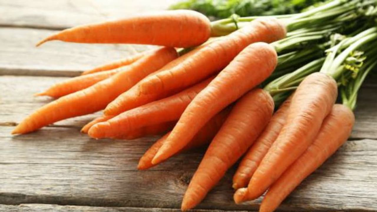 প্রোস্টেট, কোলন, স্টম্য়াক ও ব্রেস্ট ক্য়ানসারের ঝুঁকি কমায় গাঁজর প্রোস্টেট, কোলন, স্টম্য়াক ও ব্রেস্ট ক্য়ানসারের ঝুঁকি কমায় গাঁজর