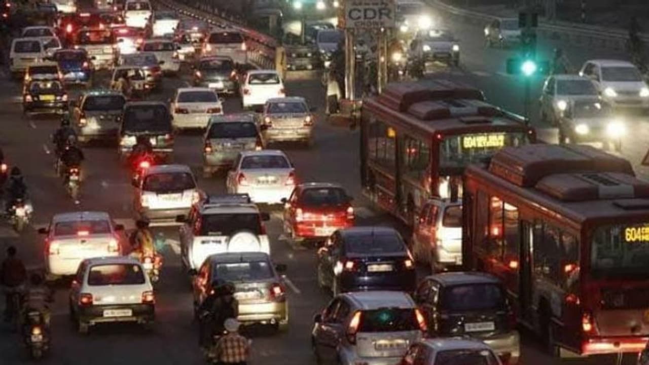 ರಾಜಧಾನಿಯ ವಾಹನಗಳಿಗೆ ಹೈ ಸೆಕ್ಯೂರಿಟಿ ಪ್ಲೇಟ್ ಕಲರ್ ಕೋಡ್ ಕಡ್ಡಾಯ!