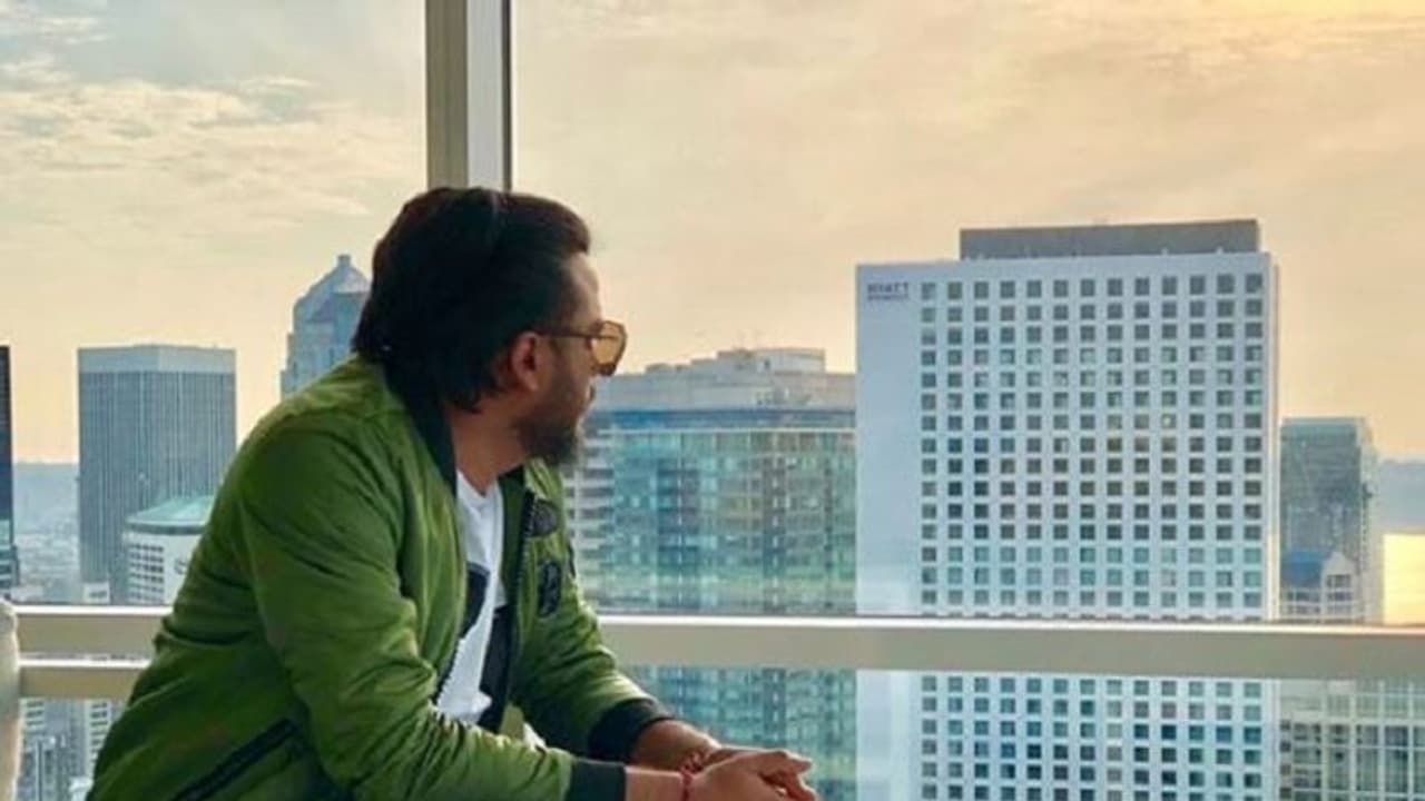 ಎತ್ತರ ಎತ್ತರೆತ್ತರಕ್ಕೇರುತ್ತಿದ್ದಾರೆ ರ್ಯಾಪರ್ ಚಂದನ್ ಶೆಟ್ಟಿ! ಎತ್ತರ ಎತ್ತರೆತ್ತರಕ್ಕೇರುತ್ತಿದ್ದಾರೆ ರ್ಯಾಪರ್ ಚಂದನ್ ಶೆಟ್ಟಿ!