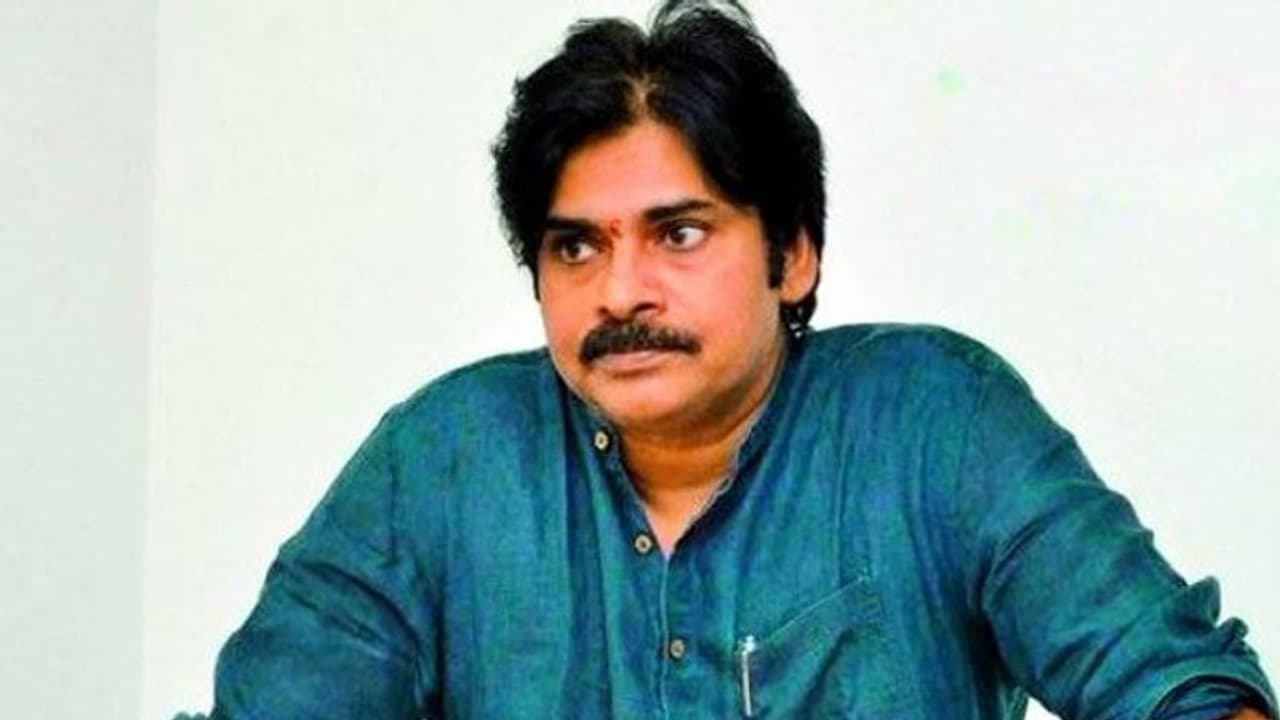 తన పొలిటికల్ ఫిల్మ్ పై పవన్ క్లారిటీ! తన పొలిటికల్ ఫిల్మ్ పై పవన్ క్లారిటీ!