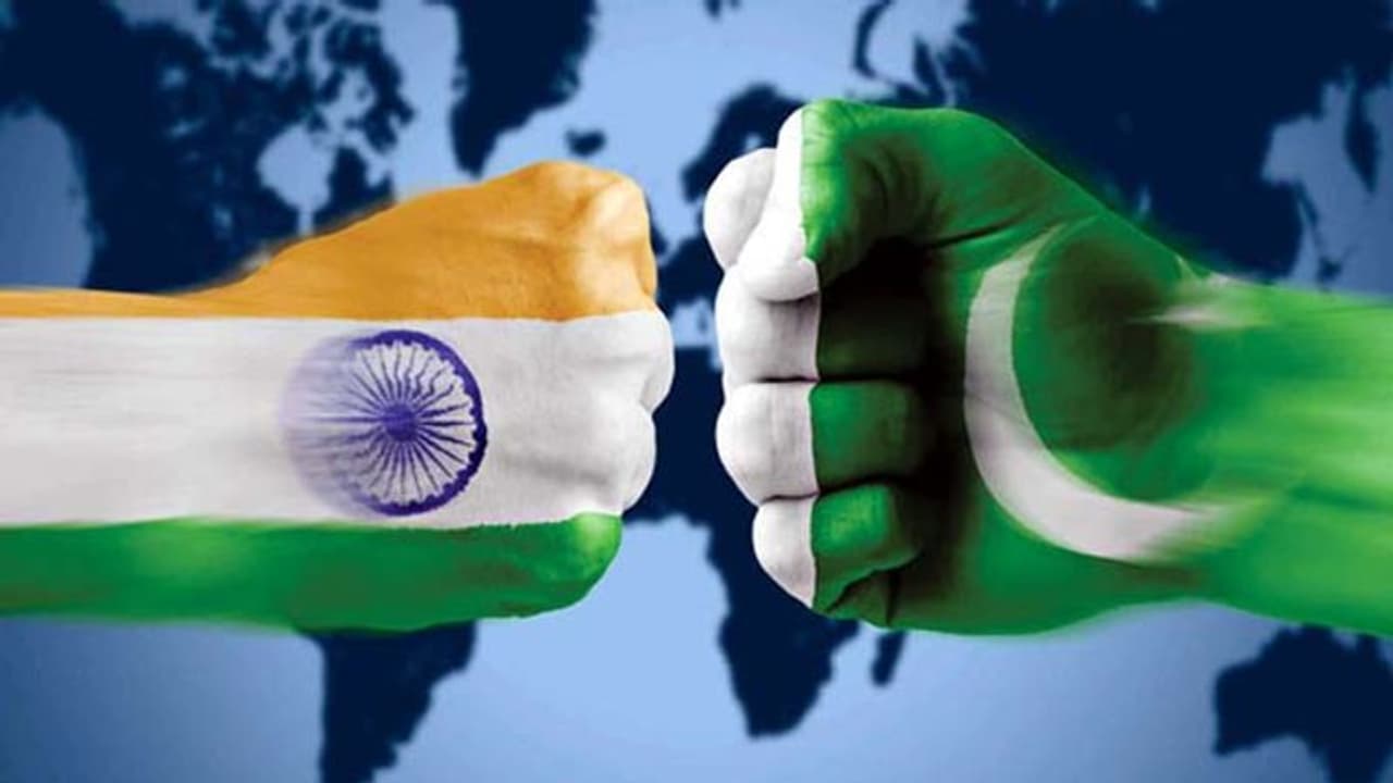 గ్రౌండ్లోనే కాదు... కోర్టులోనూ పాక్పై మనదే గెలుపు గ్రౌండ్లోనే కాదు... కోర్టులోనూ పాక్పై మనదే గెలుపు