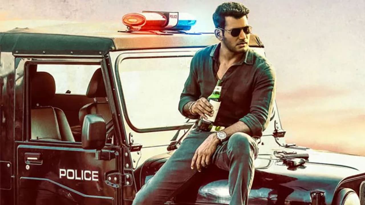 బీర్ సీసాతో ఏం సందేశం ఇస్తున్నారు..? విశాల్ సినిమాపై వివాదం!