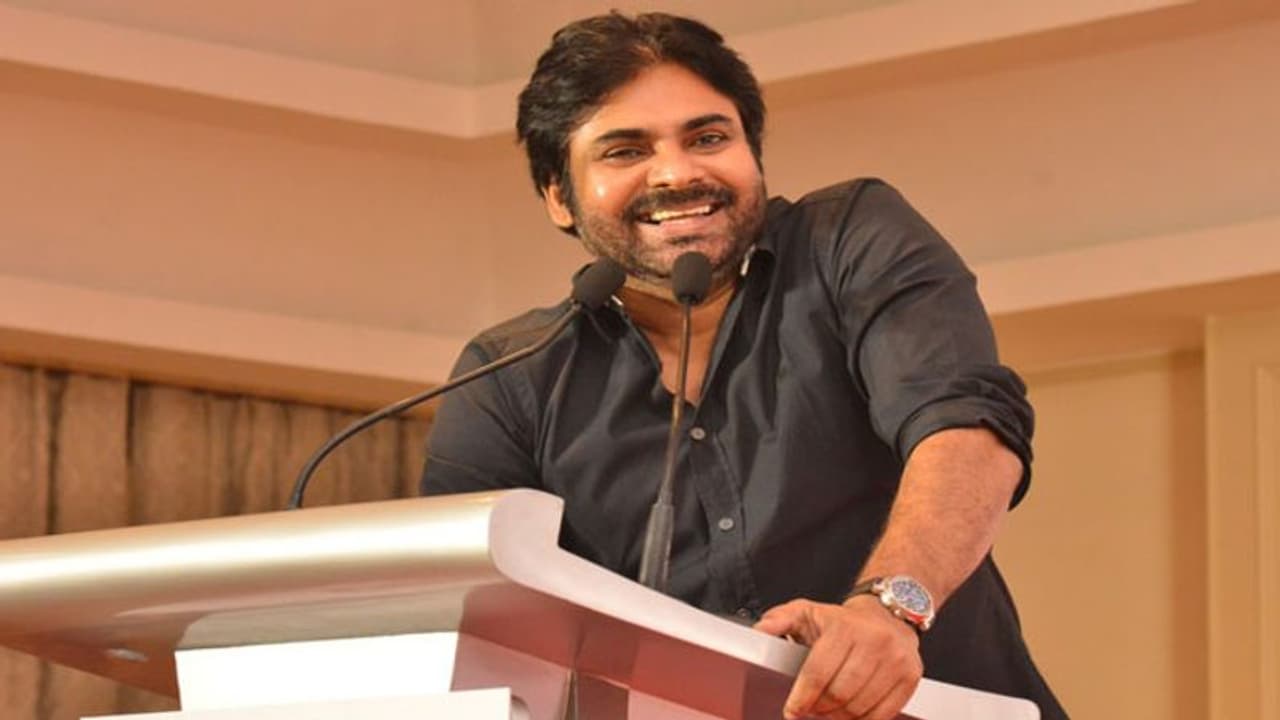 బాబుకు రిటైర్మెంట్ సమయం వచ్చేసింది, భవిష్యత్ జనసేనదే:పవన్ కళ్యాణ్ బాబుకు రిటైర్మెంట్ సమయం వచ్చేసింది, భవిష్యత్ జనసేనదే:పవన్ కళ్యాణ్