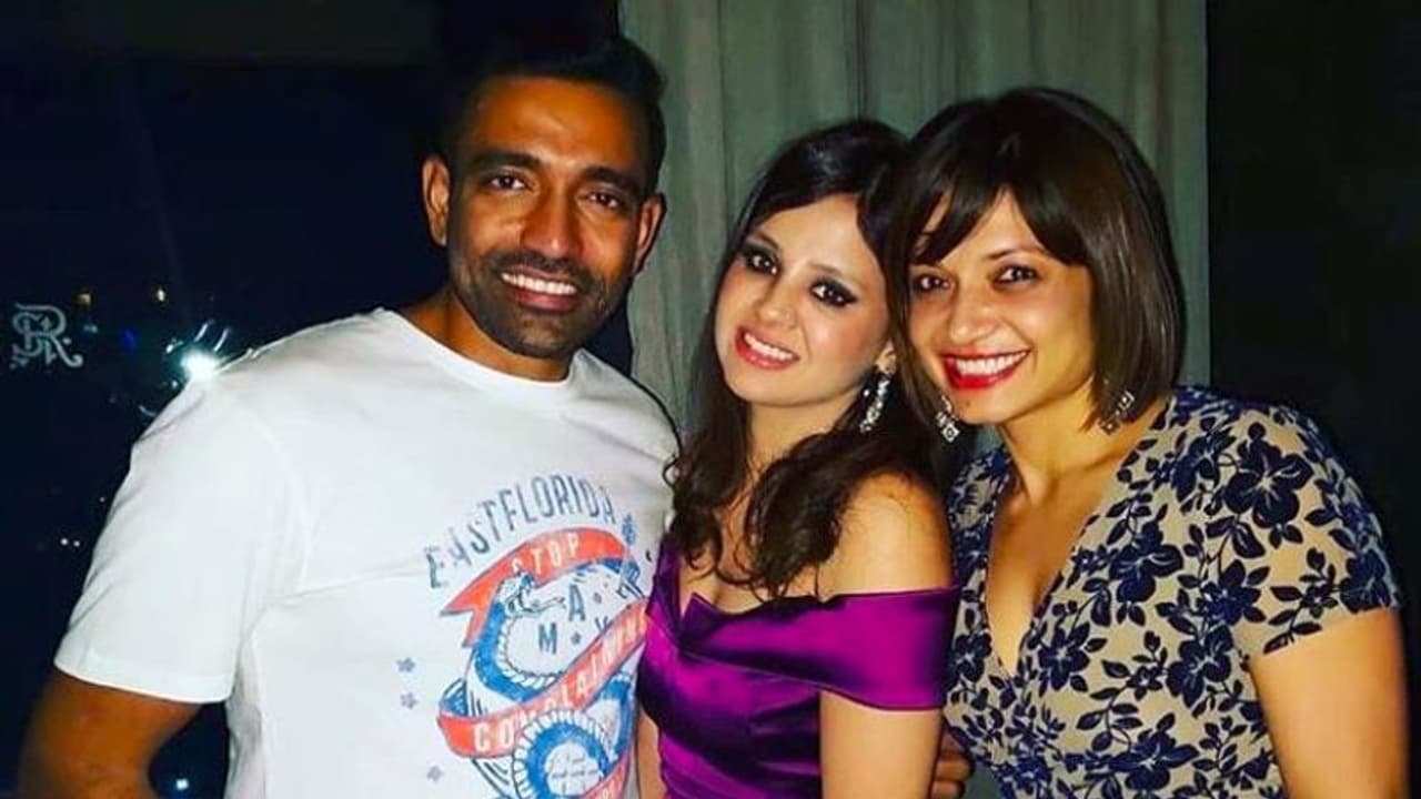 ಧೋನಿ ಸಾಕ್ಷಿ ಮದುವೆಯಾಗಲು ರಾಬಿನ್ ಉತ್ತಪ್ಪ ಕಾರಣ!