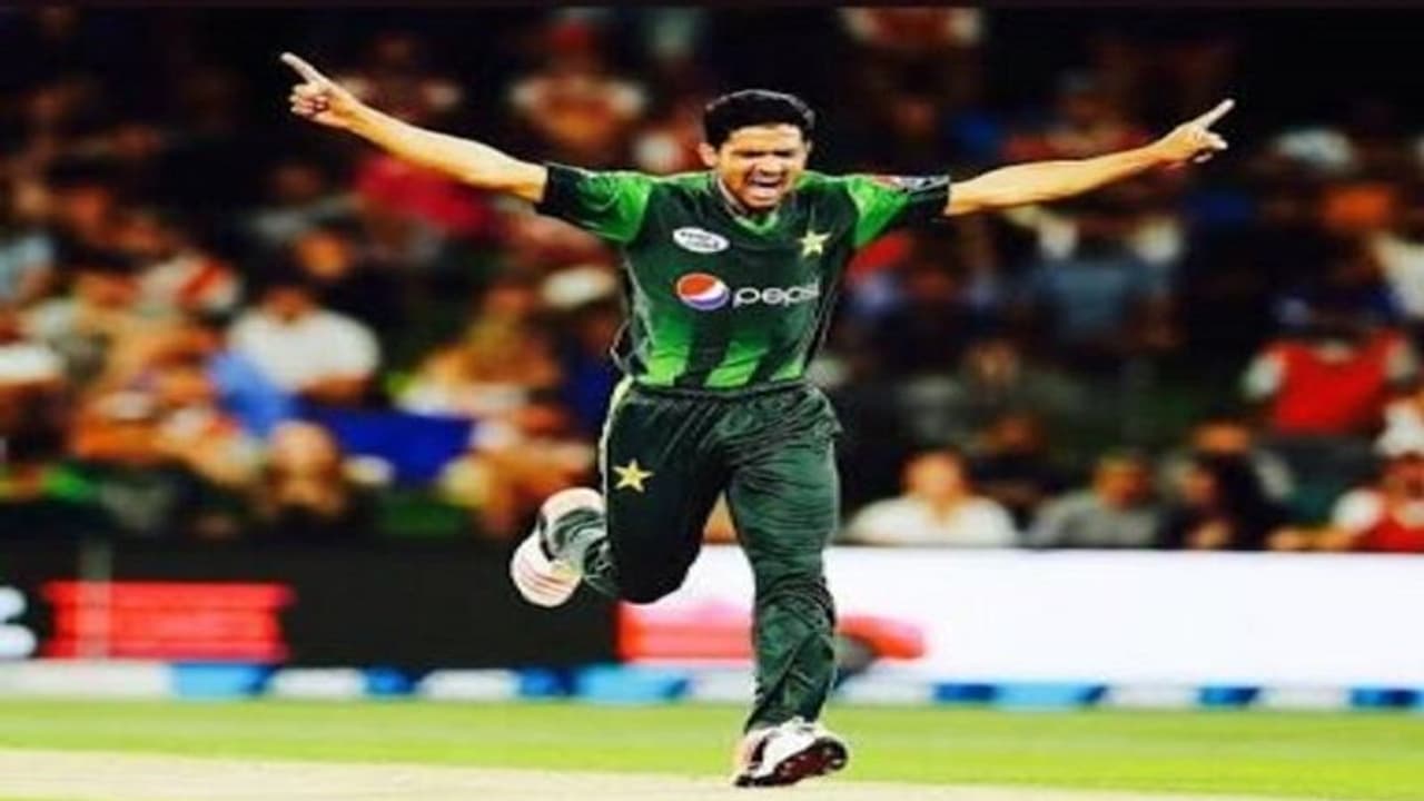 4 ರನ್‌ಗೆ 4 ವಿಕೆಟ್ ಕಿತ್ತ ಪಾಕ್ ಬೌಲರ್, ಹ್ಯಾಟ್ರಿಕ್ ಮೇಲೊಂದು ಹುದ್ದರಿ!