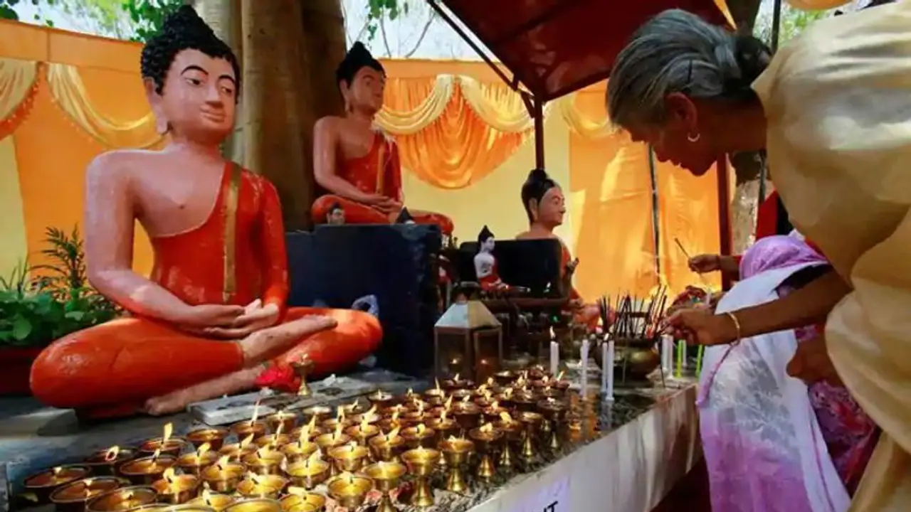 പട്ടേൽ പ്രതിമക്ക് പിന്നാലെ ഗുജറാത്തിൽ ബുദ്ധന്റെ 80 അടി ഉയരമുള്ള ഭീമന് പ്രതിമ വരുന്നു പട്ടേൽ പ്രതിമക്ക് പിന്നാലെ ഗുജറാത്തിൽ ബുദ്ധന്റെ 80 അടി ഉയരമുള്ള ഭീമന് പ്രതിമ വരുന്നു