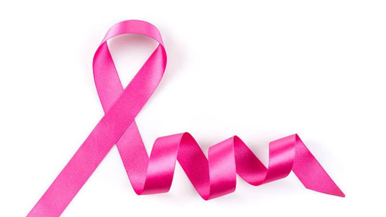 തുടക്കത്തിലേ കണ്ടെത്തിയാൽ സ്തനാർബുദം ചികിത്സിച്ച് മാറ്റാം