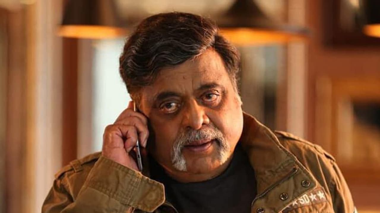 ಅಭಿಮಾನಿಗಳೇ ಗಮನಿಸಿ: ಅಂತಿಮ ದರ್ಶನ ಸ್ಟುಡಿಯೋನಲ್ಲಲ್ಲ, ಸ್ಟೇಡಿಯಂನಲ್ಲಿ ಅಭಿಮಾನಿಗಳೇ ಗಮನಿಸಿ: ಅಂತಿಮ ದರ್ಶನ ಸ್ಟುಡಿಯೋನಲ್ಲಲ್ಲ, ಸ್ಟೇಡಿಯಂನಲ್ಲಿ