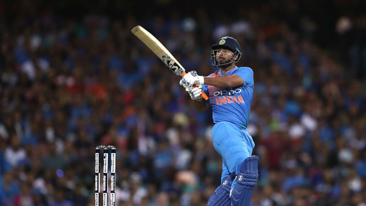 ಇಂಗ್ಲೆಂಡ್ ಲಯನ್ಸ್ ವಿರುದ್ಧ ಭಾರತಕ್ಕೆ ಭರ್ಜರಿ ಗೆಲುವು: 4 0 ಮುನ್ನಡೆ! ಇಂಗ್ಲೆಂಡ್ ಲಯನ್ಸ್ ವಿರುದ್ಧ ಭಾರತಕ್ಕೆ ಭರ್ಜರಿ ಗೆಲುವು: 4 0 ಮುನ್ನಡೆ!