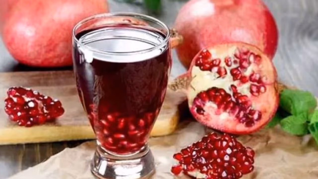 മാതളം ജ്യൂസ് കുടിക്കൂ; ഈ രോഗങ്ങൾ അകറ്റാം മാതളം ജ്യൂസ് കുടിക്കൂ; ഈ രോഗങ്ങൾ അകറ്റാം