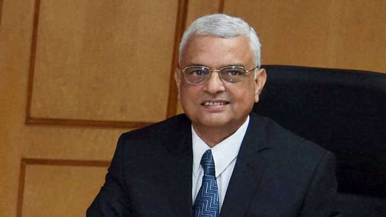 20 தொகுதிகளுக்கும் இப்போதைக்கு இடைத் தேர்தல் இல்லை !! தேர்தல் ஆணையம் அதிரடி அறிவிப்பு !! 20 தொகுதிகளுக்கும் இப்போதைக்கு இடைத் தேர்தல் இல்லை !! தேர்தல் ஆணையம் அதிரடி அறிவிப்பு !!