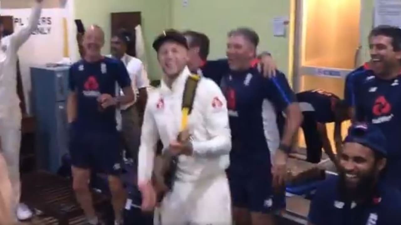 ಸರಣಿ ಕ್ಲೀನ್ ಸ್ವೀಪ್ ಮಾಡಿ ಗಿಟಾರ್ ನುಡಿಸಿದ ಜೋ ರೂಟ್! ಸರಣಿ ಕ್ಲೀನ್ ಸ್ವೀಪ್ ಮಾಡಿ ಗಿಟಾರ್ ನುಡಿಸಿದ ಜೋ ರೂಟ್!