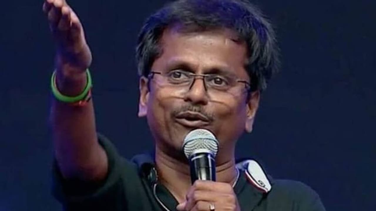 క్షమాపణలు చెప్పనని తేల్చిన మురుగదాస్,కమల్ సపోర్ట్ క్షమాపణలు చెప్పనని తేల్చిన మురుగదాస్,కమల్ సపోర్ట్