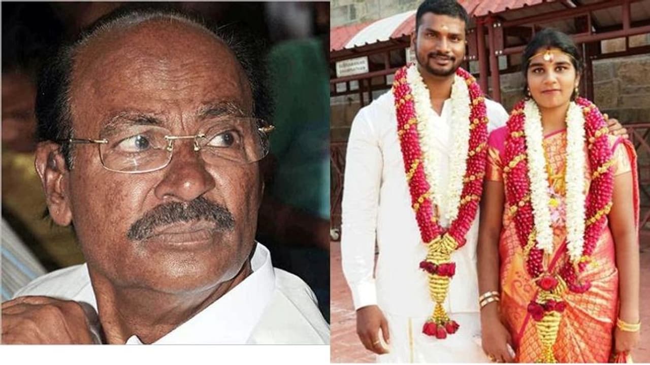 அய்யா இப்படி செய்யலாமா? மணமக்களுக்கு மரணபயமா? போலீஸ் ஸ்டேஷனில் தஞ்சமடைந்த காடுவெட்டி குரு மகள்! அய்யா இப்படி செய்யலாமா? மணமக்களுக்கு மரணபயமா? போலீஸ் ஸ்டேஷனில் தஞ்சமடைந்த காடுவெட்டி குரு மகள்!