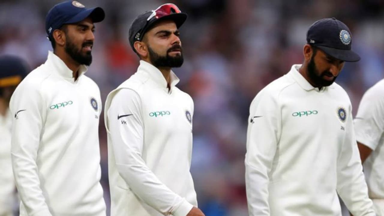 ഇന്ത്യ 12 അംഗ ടീമിനെ പ്രഖ്യാപിച്ചു; സൂപ്പര് താരം കളിക്കുന്ന കാര്യം സംശയത്തില് ഇന്ത്യ 12 അംഗ ടീമിനെ പ്രഖ്യാപിച്ചു; സൂപ്പര് താരം കളിക്കുന്ന കാര്യം സംശയത്തില്