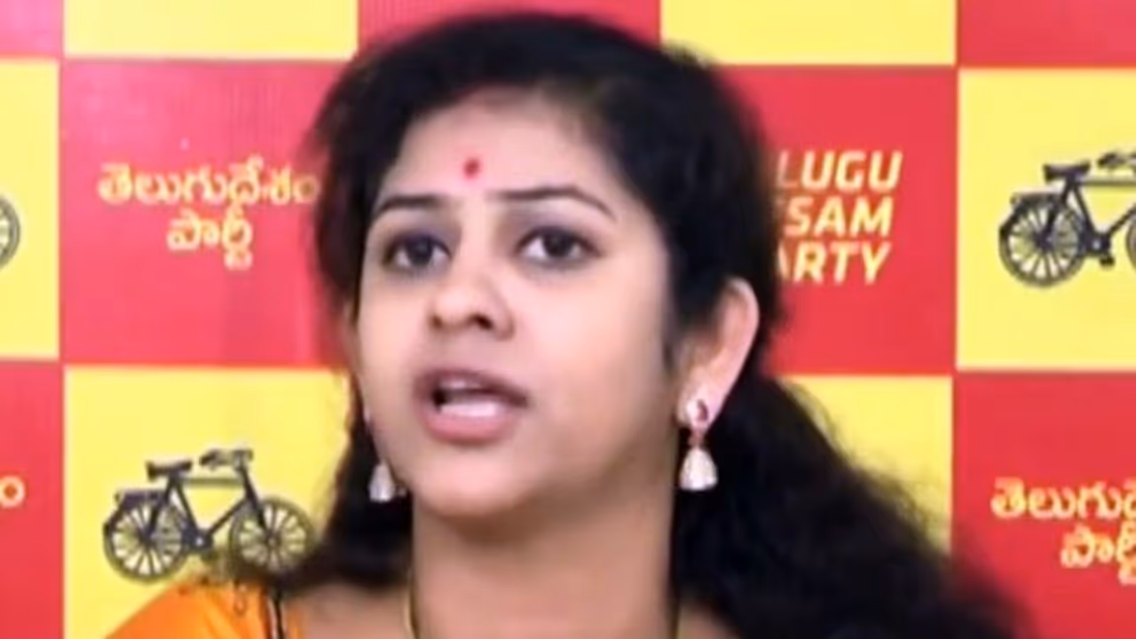 కొడాలి నాని కుసంస్కారి: సాధినేని యామిని కొడాలి నాని కుసంస్కారి: సాధినేని యామిని