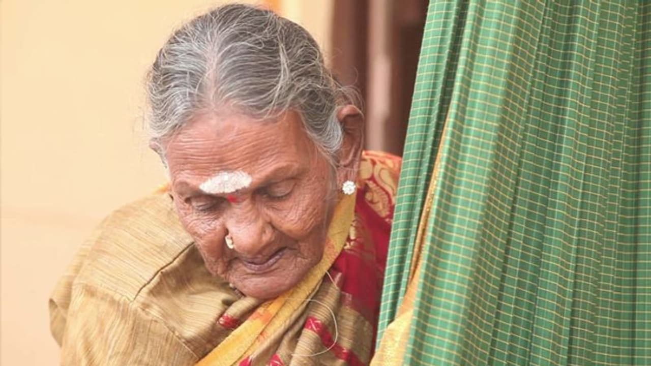 ಸೂಲಗಿತ್ತಿ ನರಸಮ್ಮ ಆರೋಗ್ಯ ಸ್ಥಿತಿ ಗಂಭೀರ ಸೂಲಗಿತ್ತಿ ನರಸಮ್ಮ ಆರೋಗ್ಯ ಸ್ಥಿತಿ ಗಂಭೀರ