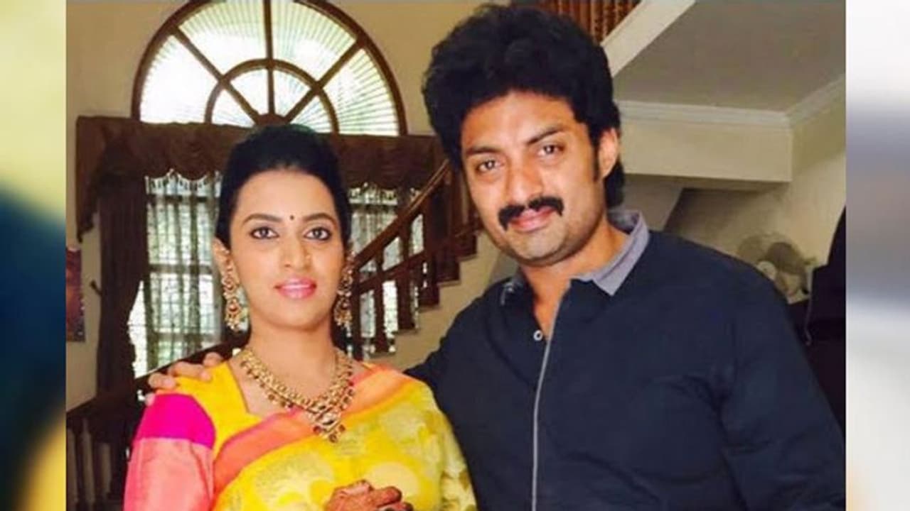 సుహాసినికి మద్దతుగా..ప్రచారం చేసిన కళ్యాణ్ రామ్ భార్య సుహాసినికి మద్దతుగా..ప్రచారం చేసిన కళ్యాణ్ రామ్ భార్య