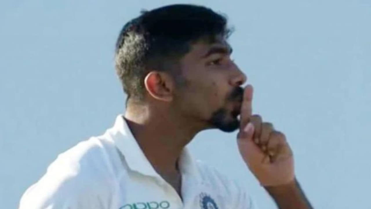 இப்போ தெரியுதா பும்ரானா யாருனு..? தெறிக்கவிட்ட பும்ரா வீடியோ இப்போ தெரியுதா பும்ரானா யாருனு..? தெறிக்கவிட்ட பும்ரா வீடியோ