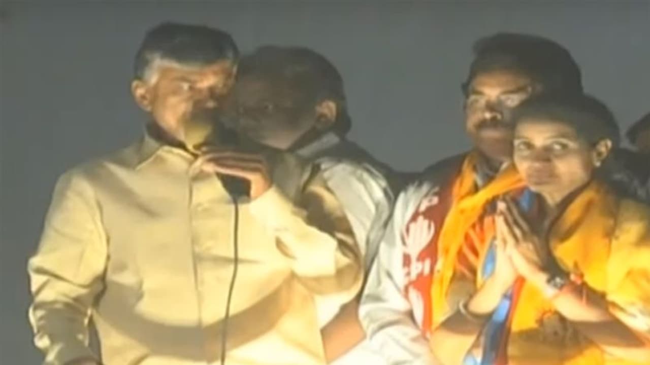 కేసీఆర్!నన్ను ఎంత తిడితే నీకు అన్ని ఓట్లు పోతాయ్: చంద్రబాబు కేసీఆర్!నన్ను ఎంత తిడితే నీకు అన్ని ఓట్లు పోతాయ్: చంద్రబాబు