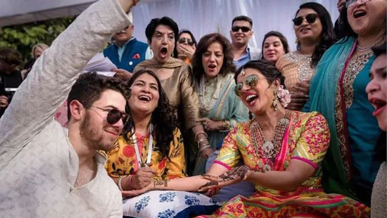 ಪ್ರಿಯಾಂಕಾ ಮದುವೆಗೆ ಪಟಾಕಿ, ಆನೆ, ಕುದುರೆ ಬಳಸಿದ್ದಕ್ಕೆ ವಿವಾದ!