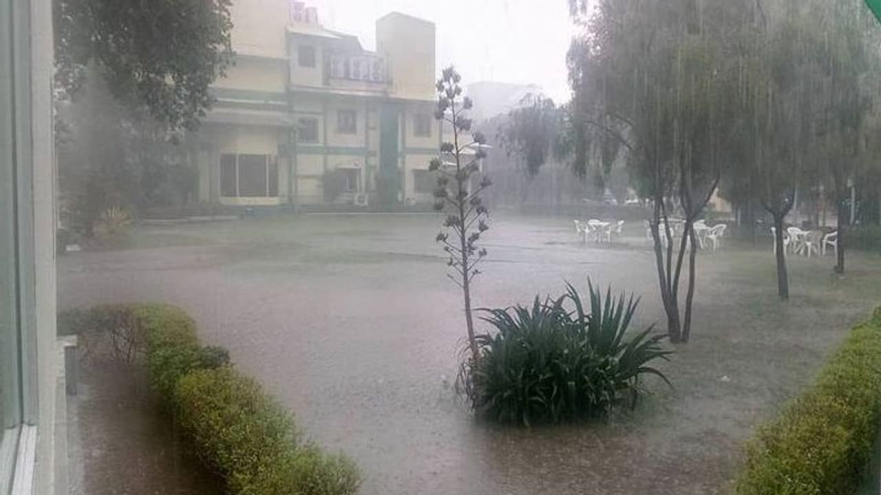 மக்களே உஷார்.. வரும் 10 தேதி வரை நிலவரம் வேற மாதிரி இருக்கும்... 9 தேதி ரொம்ப எச்சரிக்கையா இருங்க.. மக்களே உஷார்.. வரும் 10 தேதி வரை நிலவரம் வேற மாதிரி இருக்கும்... 9 தேதி ரொம்ப எச்சரிக்கையா இருங்க..