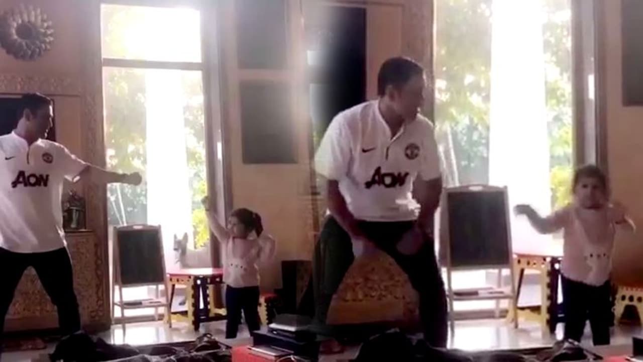 जब बेटी जीवा बनी महेंद्र सिंह धोनी की डांस टीचर, देखिए वीडियो