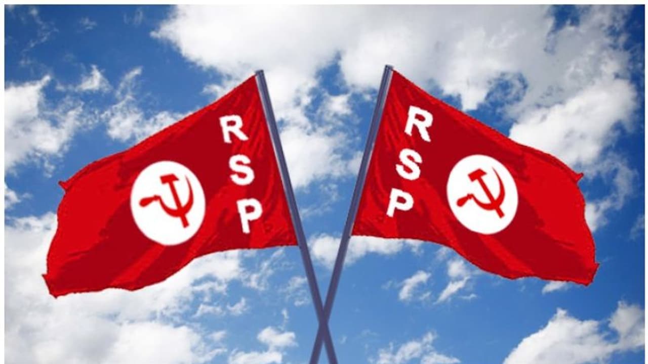 കോൺഗ്രസിന് കീഴടങ്ങിയിട്ടില്ല; ഇടതു നിലപാടുകളിൽനിന്ന് വ്യതിചലിച്ചിട്ടില്ലെന്നും ആര്എസ്പി കോൺഗ്രസിന് കീഴടങ്ങിയിട്ടില്ല; ഇടതു നിലപാടുകളിൽനിന്ന് വ്യതിചലിച്ചിട്ടില്ലെന്നും ആര്എസ്പി