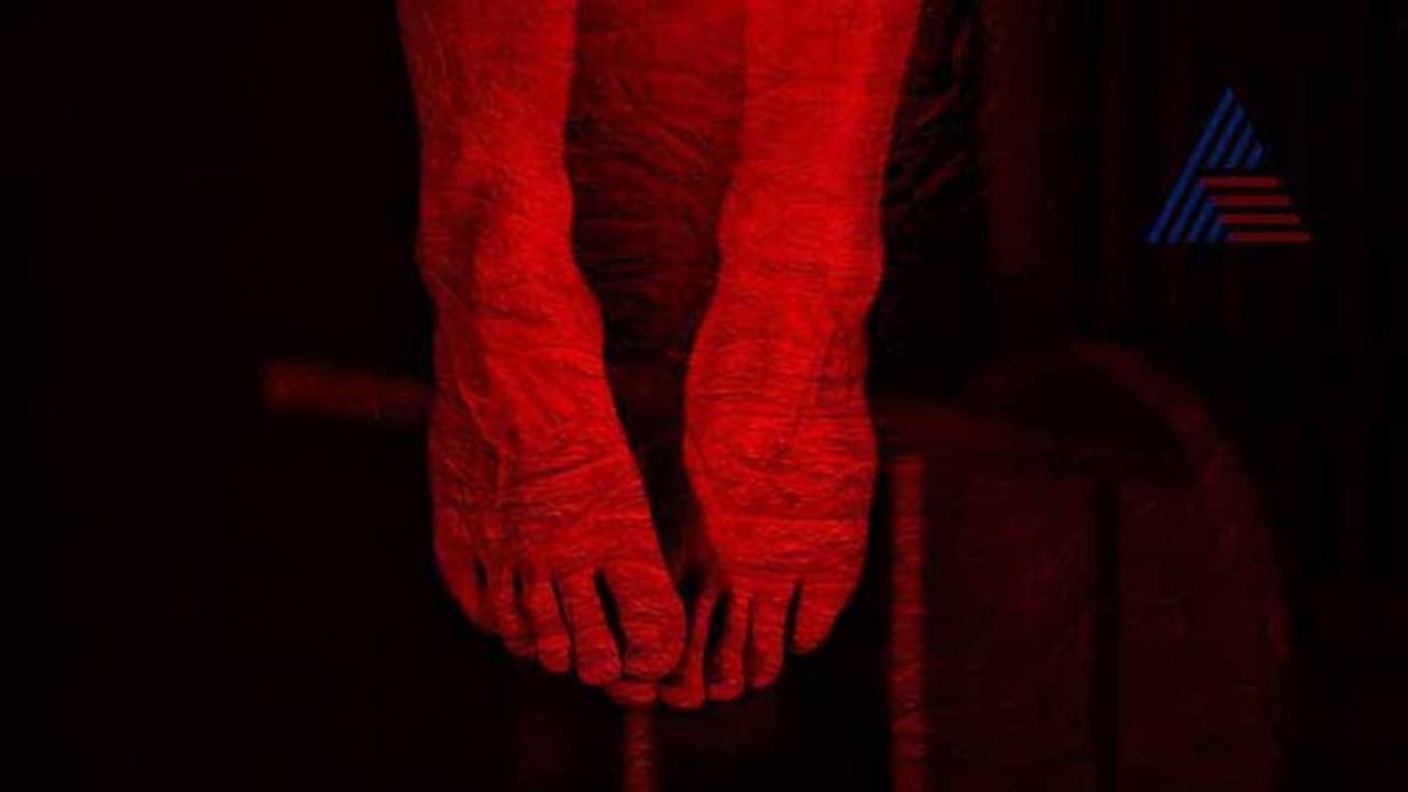 ಗೃಹಿಣಿ ದಿವ್ಯಾ ಸ್ಪಂದನ ಆತ್ಮಹತ್ಯೆ: ಪೊಲೀಸರಿಂದ ತನಿಖೆ ಗೃಹಿಣಿ ದಿವ್ಯಾ ಸ್ಪಂದನ ಆತ್ಮಹತ್ಯೆ: ಪೊಲೀಸರಿಂದ ತನಿಖೆ