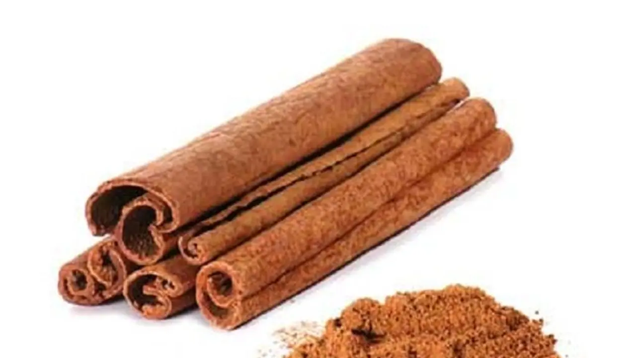 குளிர்காலத்தில் சருமம் வறண்டு போகாமல் இருக்க இதைச்செய்தால் போதும்..!! குளிர்காலத்தில் சருமம் வறண்டு போகாமல் இருக்க இதைச்செய்தால் போதும்..!!