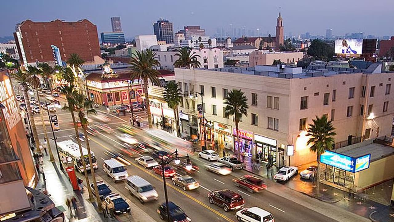 വീഡിയോ: ഹോളിവുഡ് നഗരത്തിലെ കാഴ്ചകള്‍!