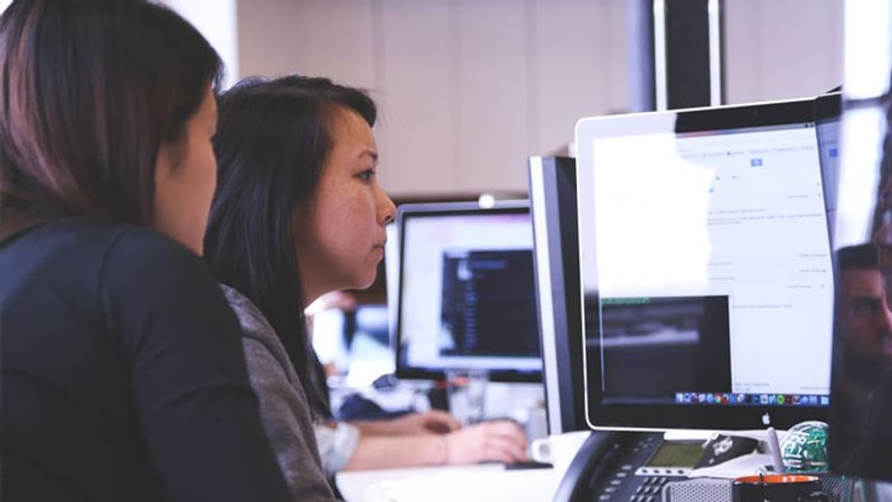 ഇന്ത്യയില് ഏറ്റവും കൂടുതല് സ്ത്രീകള് ജോലി ചെയ്യാനാഗ്രഹിക്കുന്ന നഗരം ഇതാണ് ഇന്ത്യയില് ഏറ്റവും കൂടുതല് സ്ത്രീകള് ജോലി ചെയ്യാനാഗ്രഹിക്കുന്ന നഗരം ഇതാണ്