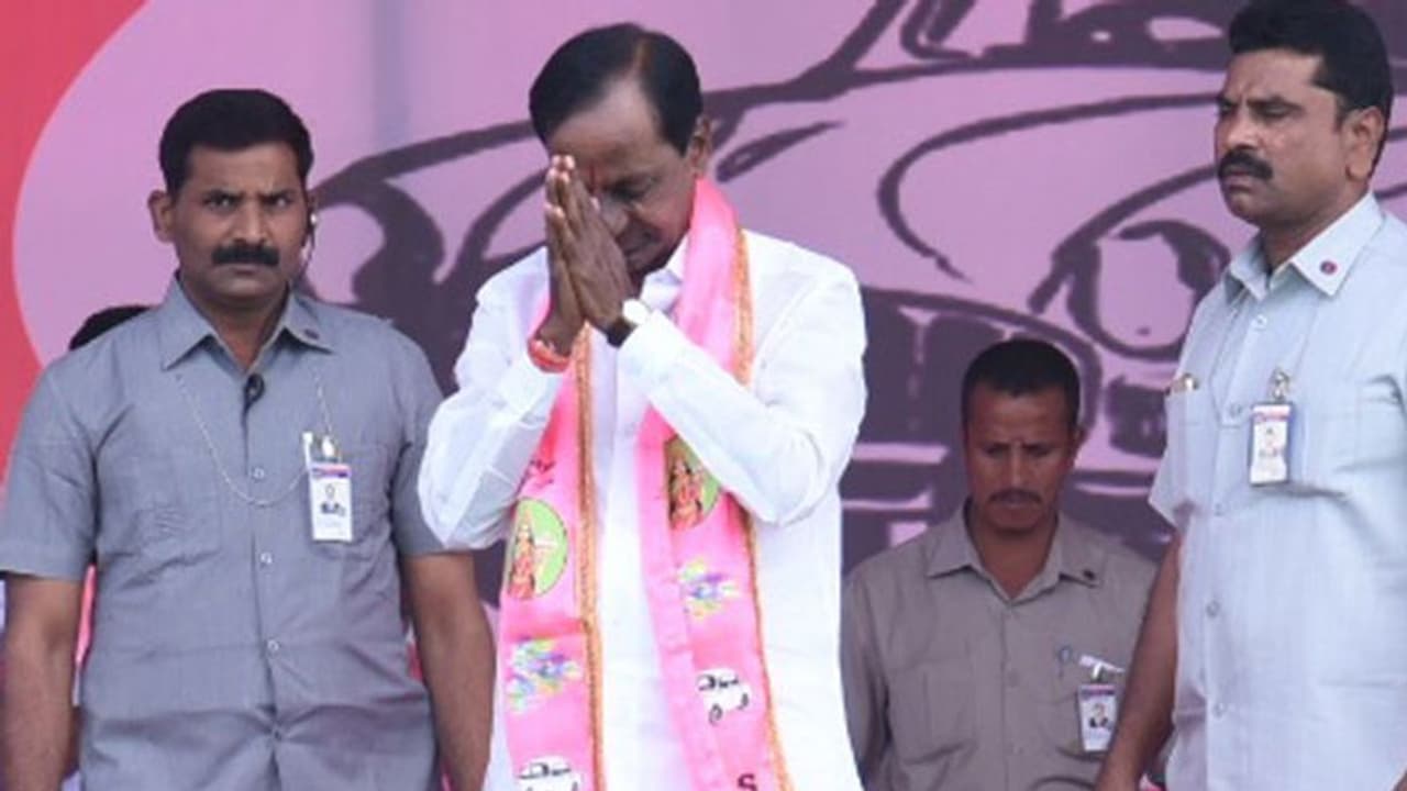 ఇండియా టూడే తెలంగాణ ఎగ్జిట్ పోల్స్: దూసుకుపోయిన కారు ఇండియా టూడే తెలంగాణ ఎగ్జిట్ పోల్స్: దూసుకుపోయిన కారు