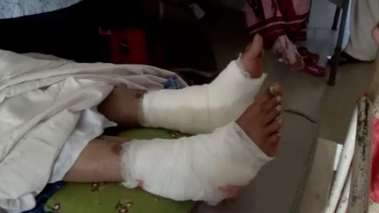 భర్తకు సర్ప్రైజ్ ఇచ్చిన భార్యకు షాక్ భర్తకు సర్ప్రైజ్ ఇచ్చిన భార్యకు షాక్