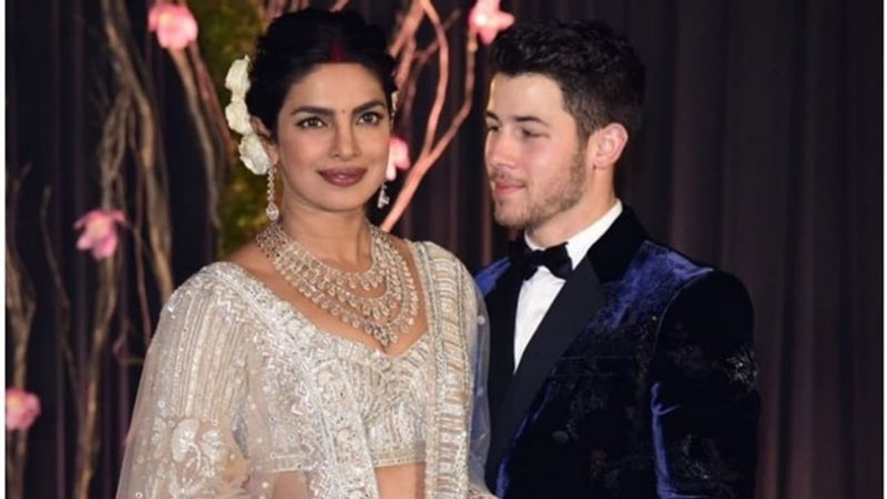 ప్రియాంక చోప్రా పెళ్లిపై బురద చల్లారు!