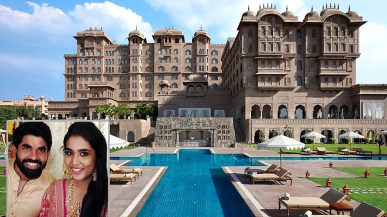 ఈ ప్యాలస్ లోనే రాజమౌళి కొడుకు పెళ్లి! ఈ ప్యాలస్ లోనే రాజమౌళి కొడుకు పెళ్లి!