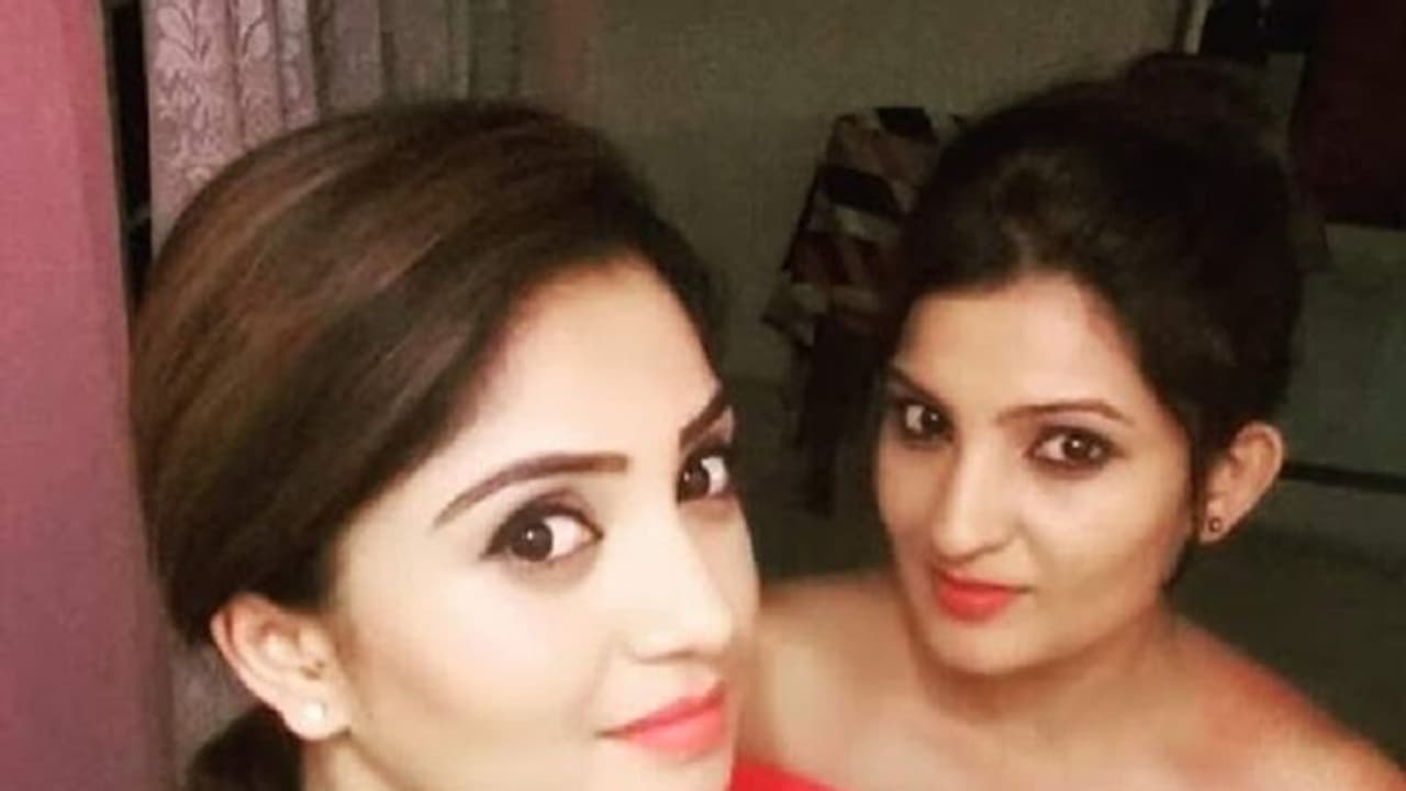 ಬೆಂಗಳೂರಿನಲ್ಲಿ ಸಿನಿತಾರೆಯರ ಕನ್ನಡ ಹಬ್ಬ ಬೆಂಗಳೂರಿನಲ್ಲಿ ಸಿನಿತಾರೆಯರ ಕನ್ನಡ ಹಬ್ಬ