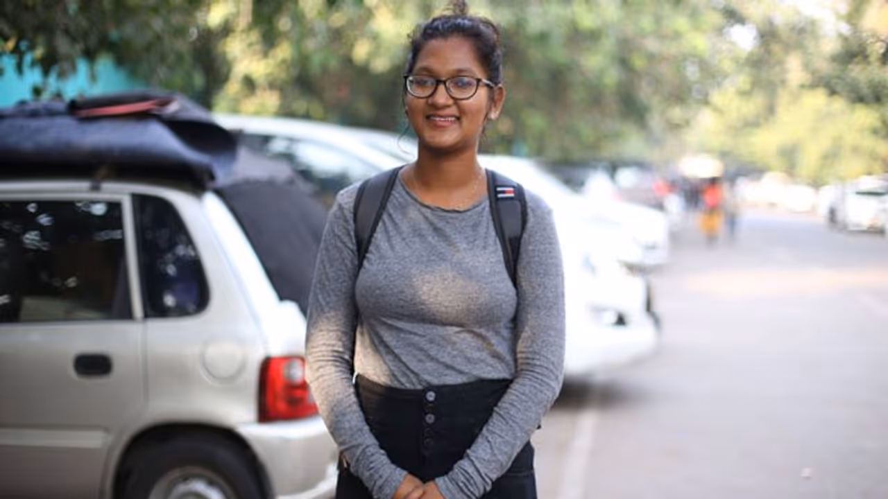 'ഡ്രൈവറായ അച്ഛന്റെ ആഗ്രഹമായിരുന്നു, ഞാന് പൊലീസ് യൂണിഫോം അണിയണമെന്നത്' 'ഡ്രൈവറായ അച്ഛന്റെ ആഗ്രഹമായിരുന്നു, ഞാന് പൊലീസ് യൂണിഫോം അണിയണമെന്നത്'