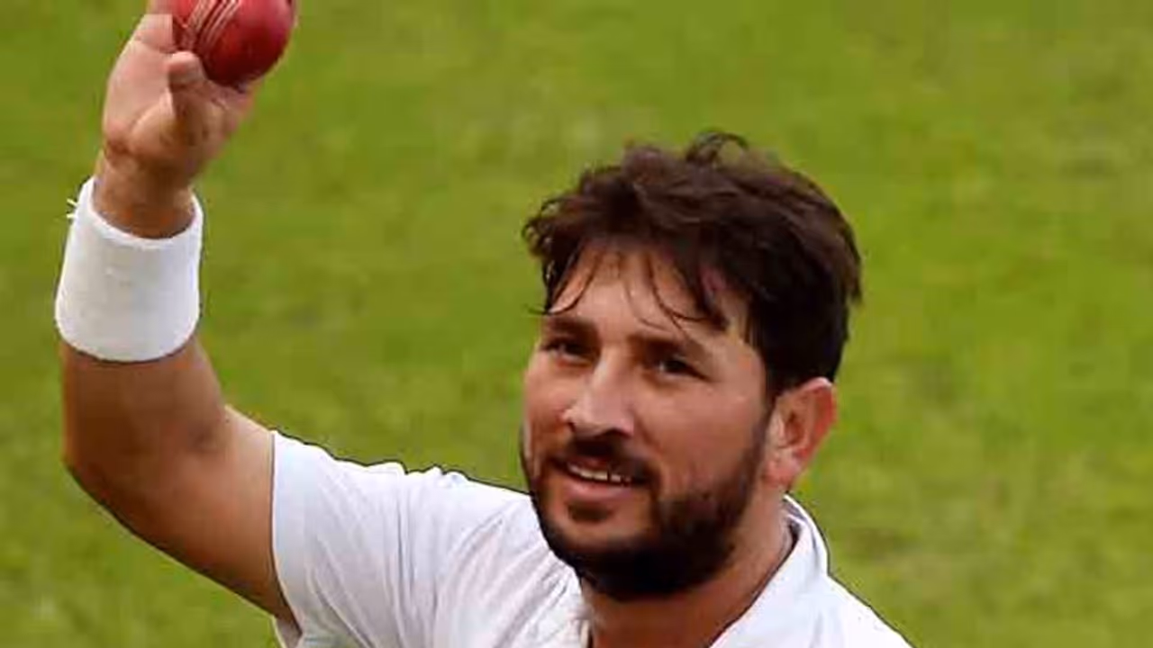 82 ఏళ్ల నాటి రికార్డును బద్దలుకొట్టిన పాక్ క్రికెటర్