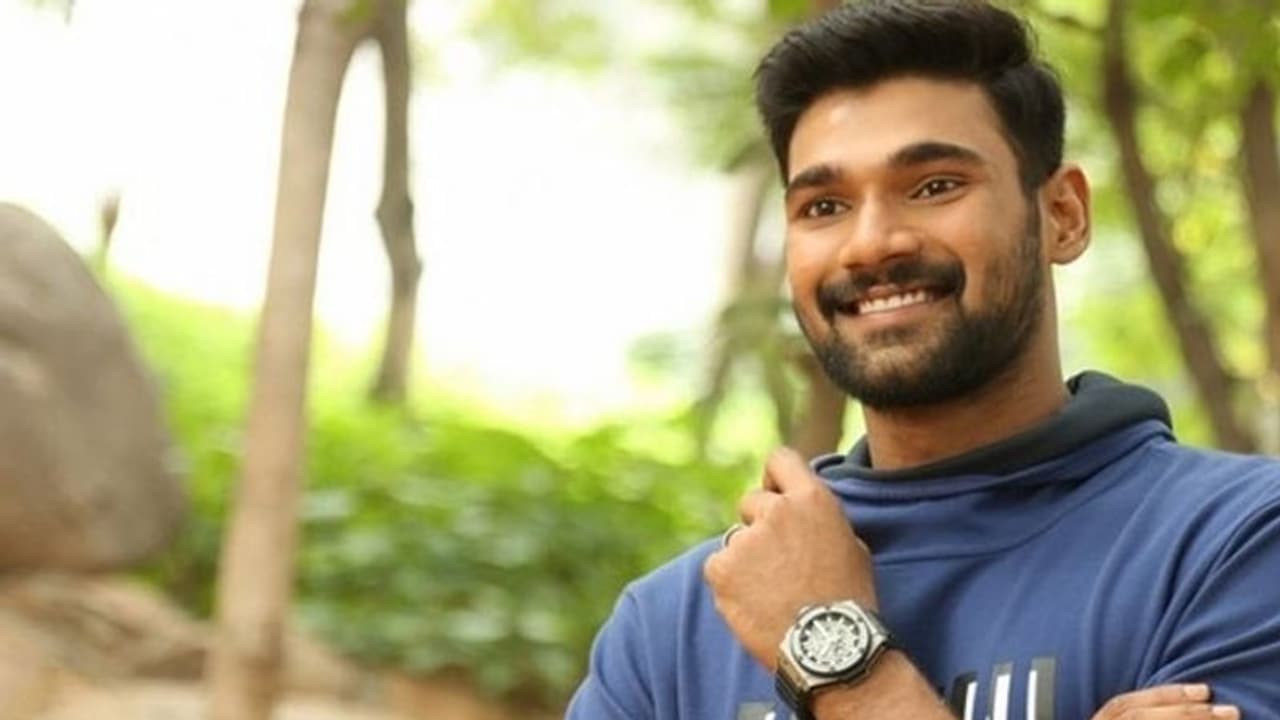 దొంగ బయోపిక్ లో బెల్లంకొండ!