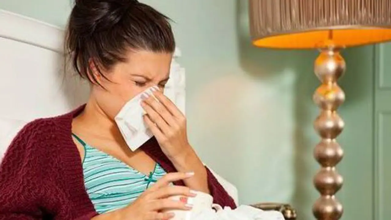 ঘুমিয়ে পড়ার পর কেন আমরা হাঁচি মারি না? রয়েছে মজার কারণ ঘুমিয়ে পড়ার পর কেন আমরা হাঁচি মারি না? রয়েছে মজার কারণ