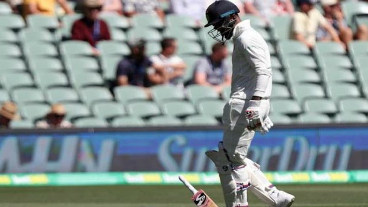 ಕೆಎಲ್ ರಾಹುಲ್ ಕಳಪೆ ಪ್ರದರ್ಶನ: ರೊಚ್ಚಿಗೆದ್ದ ಟ್ವಿಟರಿಗರು ! ಕೆಎಲ್ ರಾಹುಲ್ ಕಳಪೆ ಪ್ರದರ್ಶನ: ರೊಚ್ಚಿಗೆದ್ದ ಟ್ವಿಟರಿಗರು !