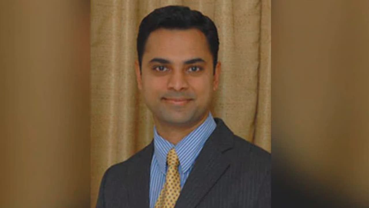 രാജ്യത്തിന്റെ മുഖ്യ സാമ്പത്തിക ഉപദേഷ്ടാവായി കൃഷ്ണമൂർത്തി സുബ്രഹ്മണ്യനെ നിയമിച്ചു രാജ്യത്തിന്റെ മുഖ്യ സാമ്പത്തിക ഉപദേഷ്ടാവായി കൃഷ്ണമൂർത്തി സുബ്രഹ്മണ്യനെ നിയമിച്ചു