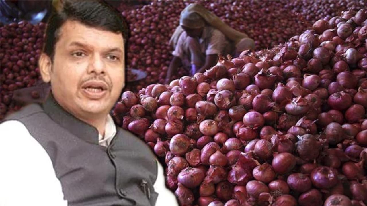 ಪ್ರತಿ ಕೆ.ಜಿ. ಈರುಳ್ಳಿಗೆ 51 ಪೈಸೆ: ಫಡ್ನವೀಸ್ಗೆ ಹಣ ಕಳುಹಿಸಿದ ರೈತ ಪ್ರತಿ ಕೆ.ಜಿ. ಈರುಳ್ಳಿಗೆ 51 ಪೈಸೆ: ಫಡ್ನವೀಸ್ಗೆ ಹಣ ಕಳುಹಿಸಿದ ರೈತ