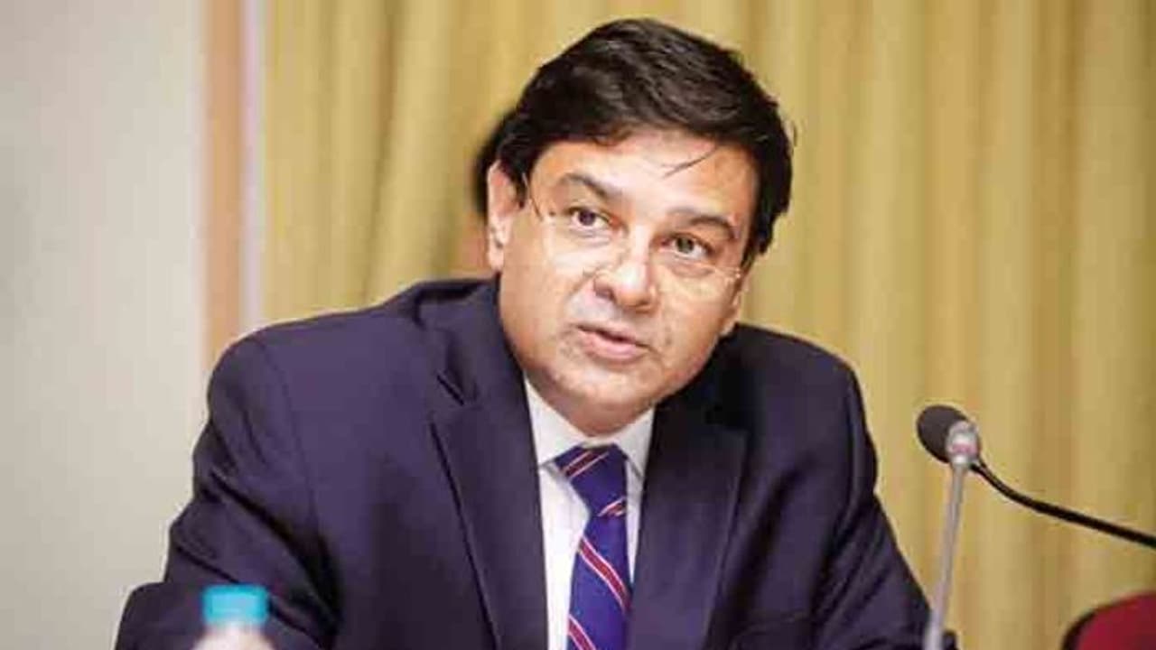 ఉర్జిత్ వైదొలగడానికి కారణాలివే?: రిజర్వులో కోత.. స్వావలంభనకే ముప్పు? ఉర్జిత్ వైదొలగడానికి కారణాలివే?: రిజర్వులో కోత.. స్వావలంభనకే ముప్పు?