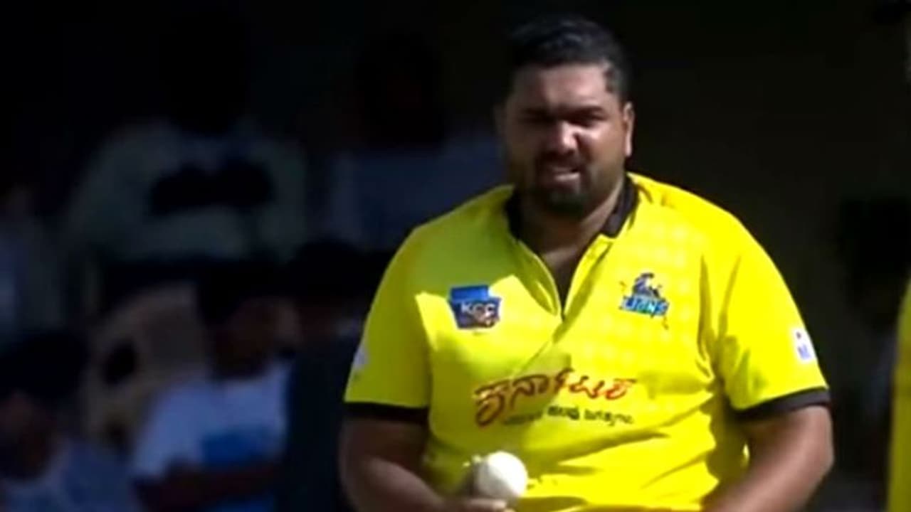 ബെര്‍മുഡയുടെ ലെവ്‌റോക്ക് ഒന്നുമല്ല; തരുണ്‍ സുധീറിന്റെ തടിക്ക് മുന്നില്‍